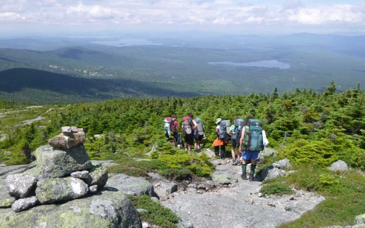 teens gain leadership skills on outdoor course
